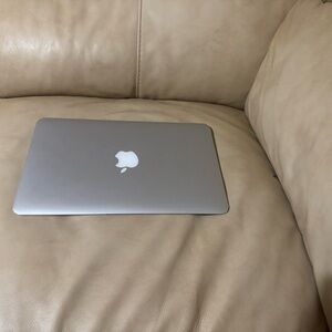 Apple Silver MacBook 2013 with Charger